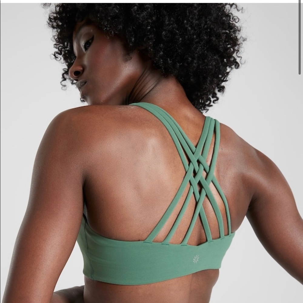 Athleta Hyperfocus Bra Light Pink